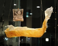 Cynthia Tom Detail of Discards and Variances 2 at Yerba Buena Center photo Cris Matos 3